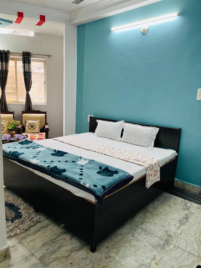 Tiwari G Home Stay ウッジャイン エクステリア 写真